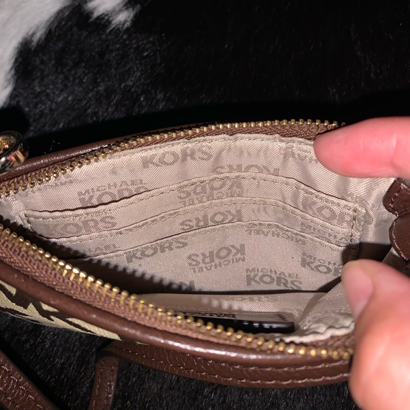 SOLD - Picture 3 of 3